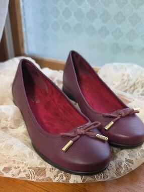 Ralph Lauren Women's Burgundy Leather Ballet Flats with Bow